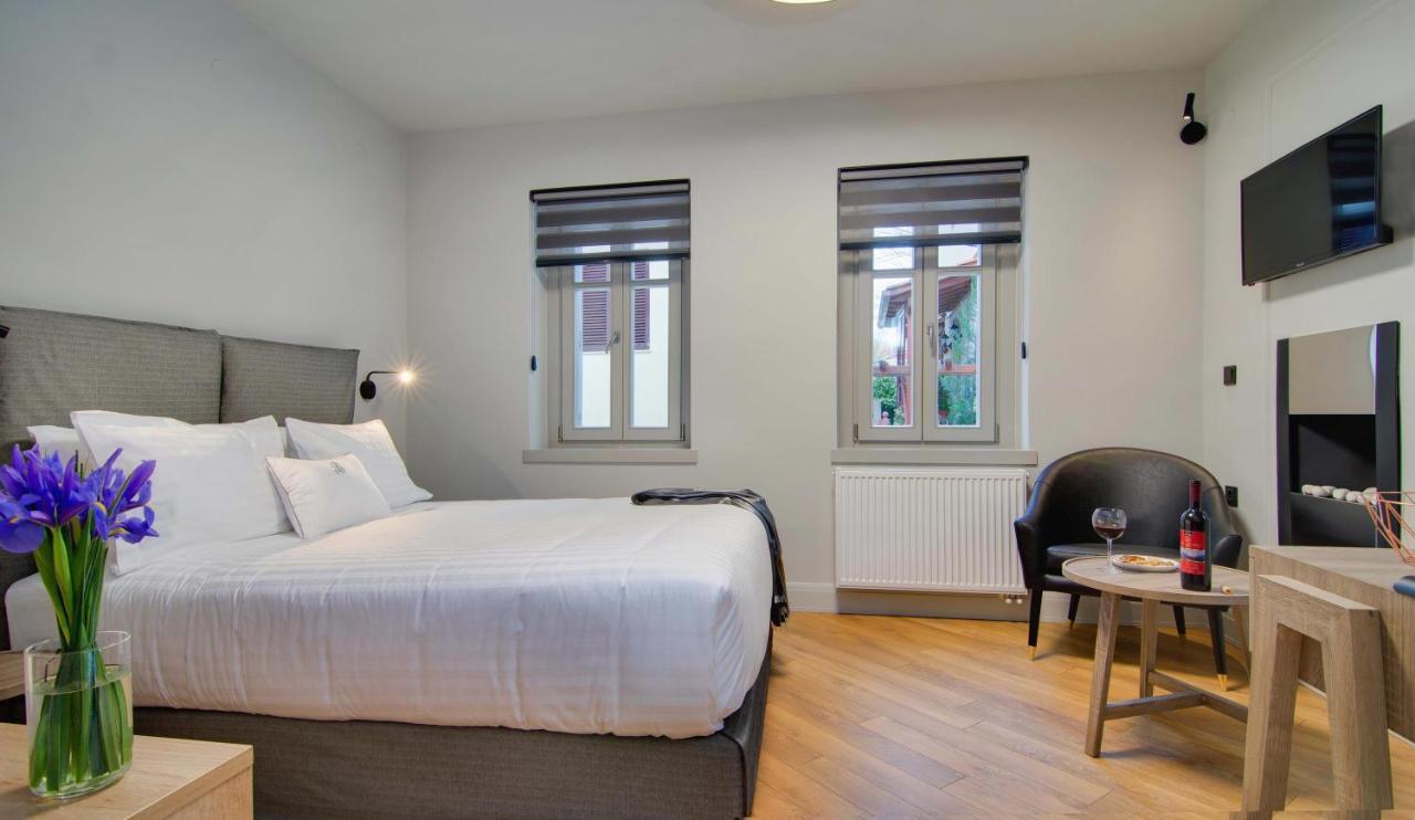 Hotel Boulgari Ioánnina Exteriör bild
